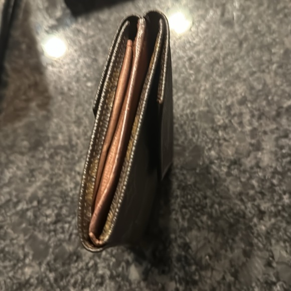 💕SOLD!! Louis Vuitton Vintage Elise Wallet, monogram💕 - Picture 7 of 8